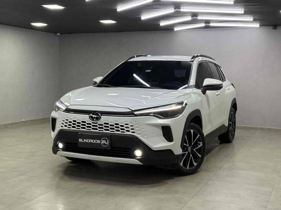 TOYOTA COROLLA CROSS 2025