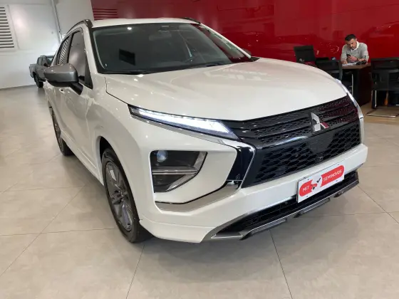 MITSUBISHI ECLIPSE CROSS 2025