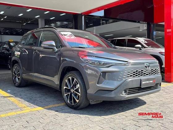 TOYOTA COROLLA CROSS 2025