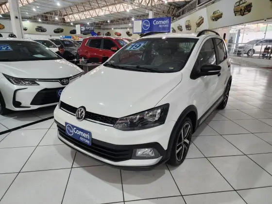 VOLKSWAGEN FOX 2019