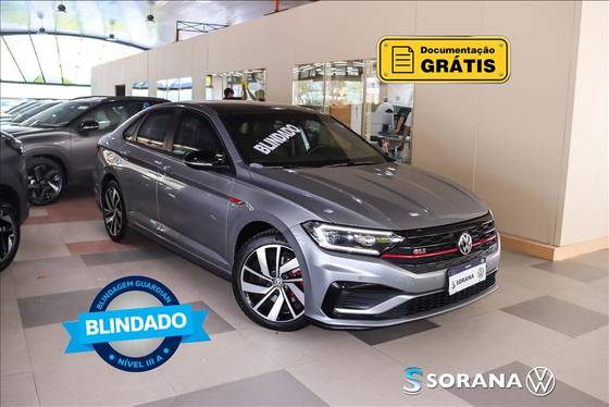 VOLKSWAGEN JETTA 2019