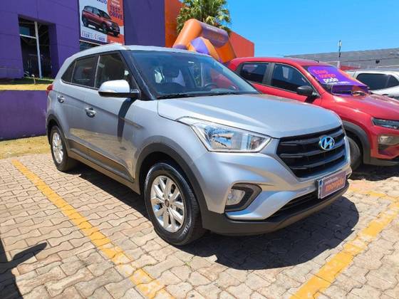 HYUNDAI CRETA 2025