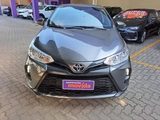 TOYOTA YARIS 2025