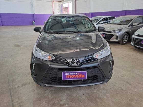 TOYOTA YARIS 2025