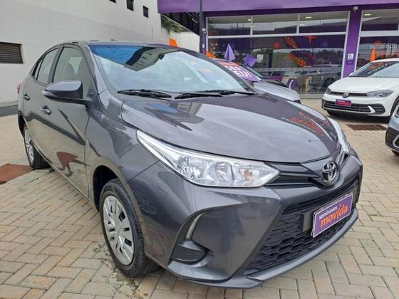 TOYOTA YARIS 2025