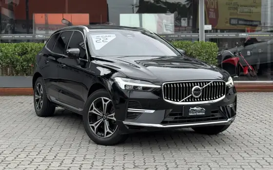 VOLVO XC60 2022