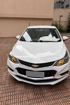CHEVROLET CRUZE 2017