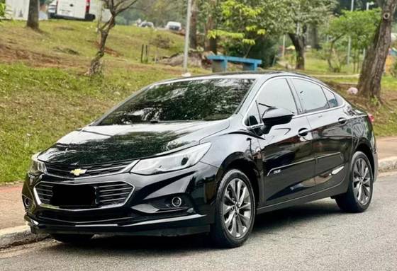 CHEVROLET CRUZE 2017