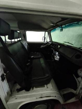 VOLKSWAGEN KOMBI 2012