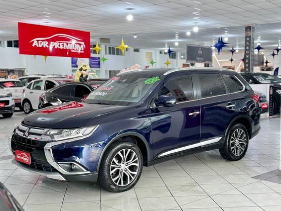 MITSUBISHI OUTLANDER 2017