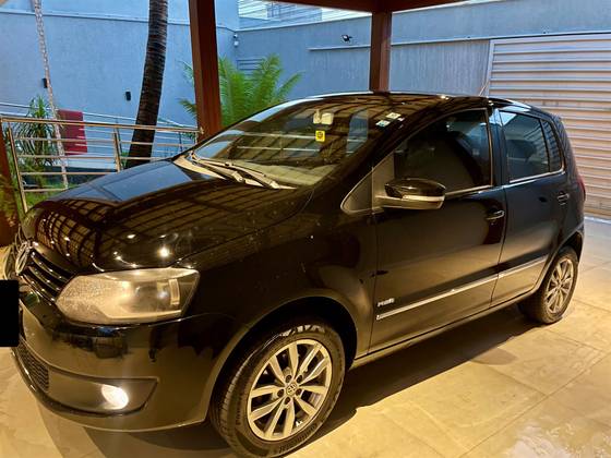VOLKSWAGEN FOX 2013
