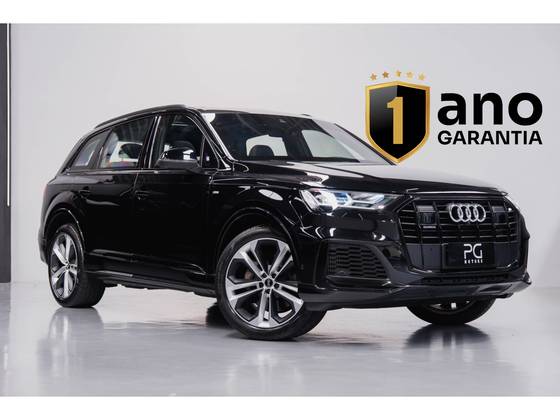 AUDI Q7 2022