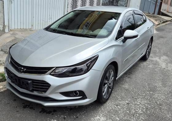 CHEVROLET CRUZE 2017