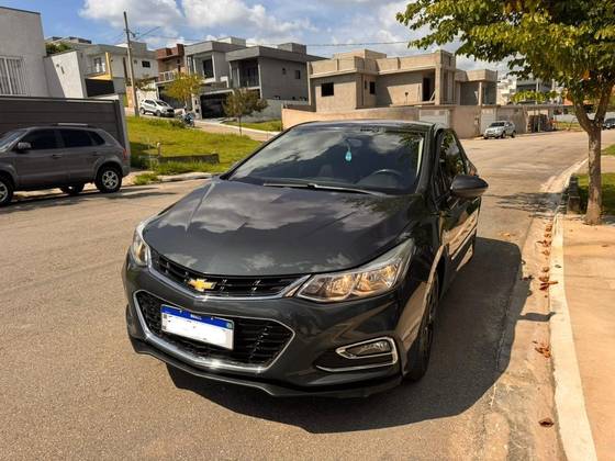 CHEVROLET CRUZE 2018