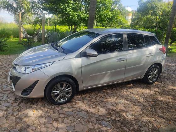TOYOTA YARIS 2020