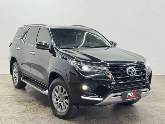 TOYOTA HILUX SW4 2022