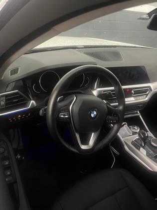 BMW 320i 2021