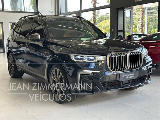 BMW X7 2022
