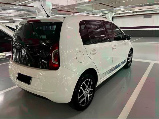 VOLKSWAGEN UP 2016