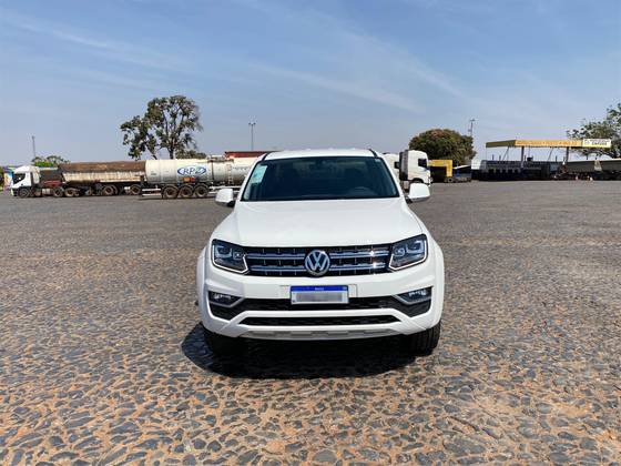 VOLKSWAGEN AMAROK 2021