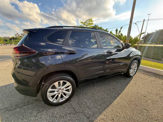 CHEVROLET TRACKER 2024