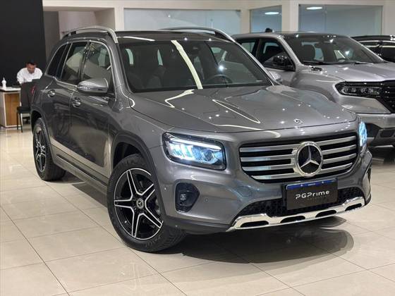 MERCEDES-BENZ GLB 200 2024