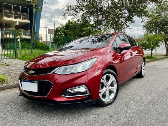 CHEVROLET CRUZE 2018