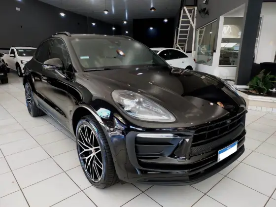 PORSCHE MACAN 2025