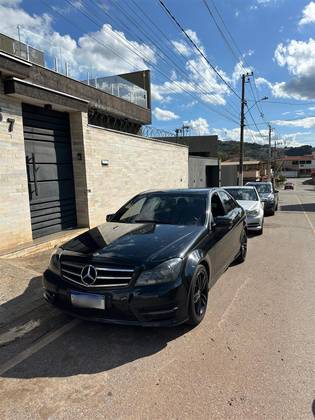 MERCEDES-BENZ C 180 2014