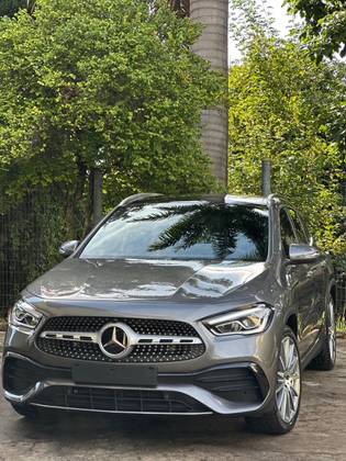 MERCEDES-BENZ GLA 200 2023