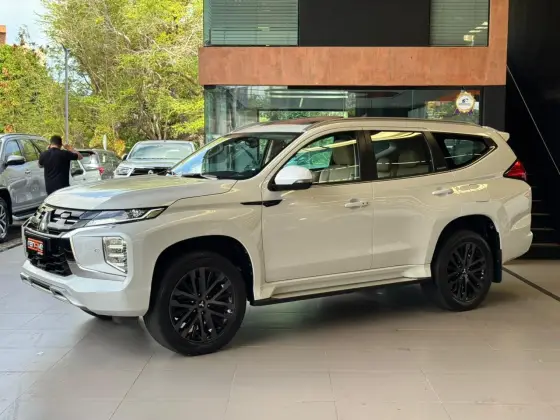 MITSUBISHI PAJERO SPORT 2025