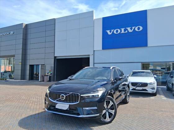 VOLVO XC60 2024