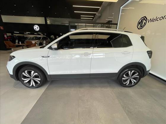 VOLKSWAGEN T-CROSS 2024