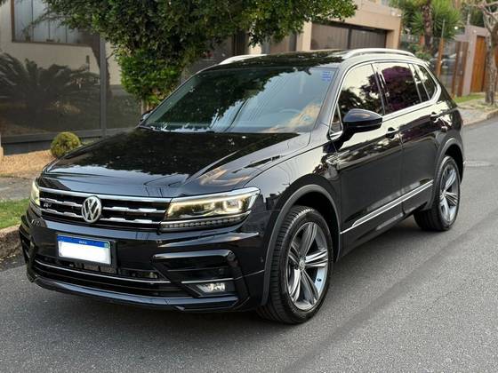 VOLKSWAGEN TIGUAN 2020